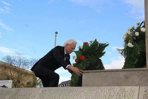 Volkstrauertag_2010   074.jpg